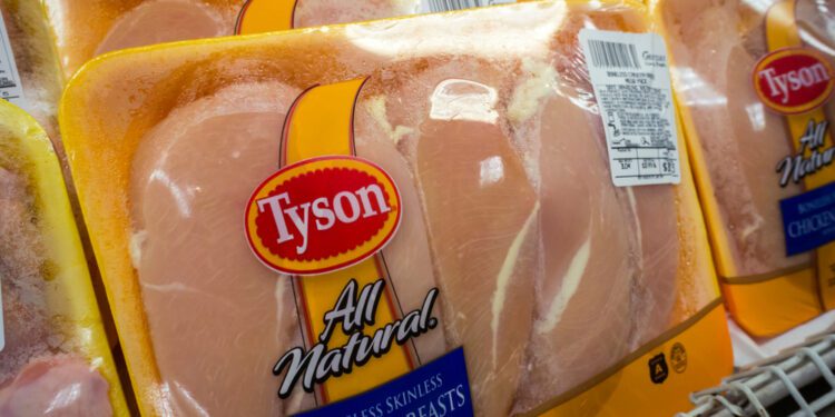 Tyson Foods overhauls management team, names new CFO - CEO North America Tyson Foods overhauls management team, names new CFO