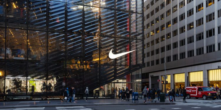 Nike shares fall as overstocked inventory weighs on earnings