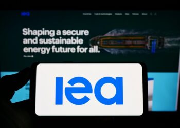 IEA says EV sales will hit all-time high in 2022