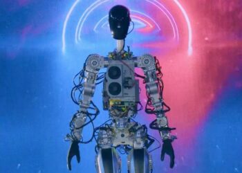 Famous Entrepreneurs: Tesla boss Elon Musk presents humanoid robot Optimus