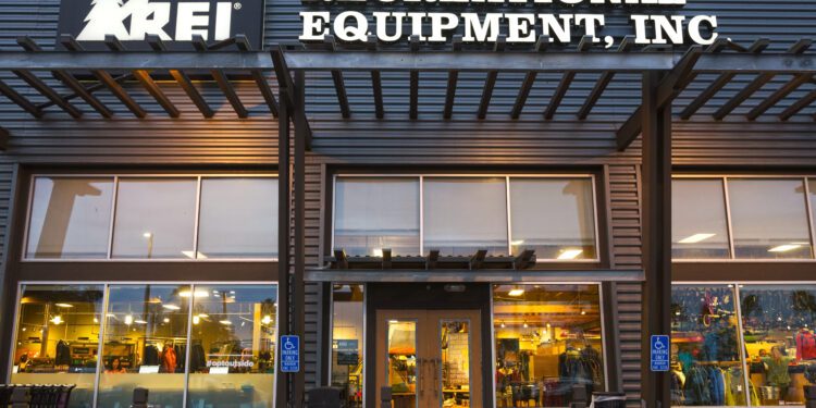 REI Bucks Retail Trend by Ditching Black Friday