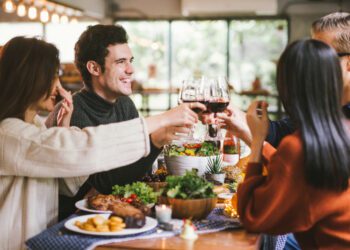 Consumers Plan to Let Restaurants Do the Cooking During the Holidays