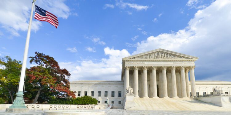 U.S. Supreme Court to Resume Reading Decisions in Courtroom - CEO North America U.S. Supreme Court to Resume Reading Decisions in Courtroom