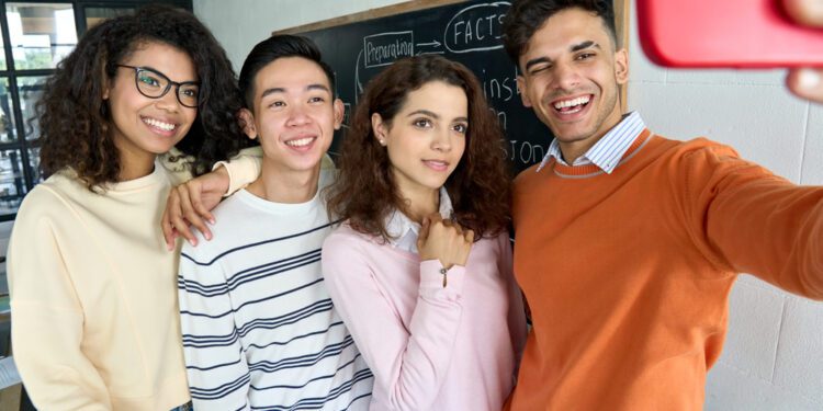 3 Generation Z Myths that May Be Hurting Your Hiring Process - CEO North America 3 Generation Z Myths that May Be Hurting Your Hiring Process