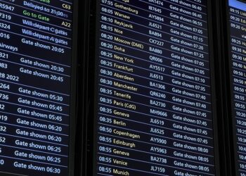 How Do Airlines Order Their Flight Numbers?