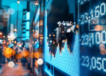 Short sellers gain nearly $304 billion as stocks tumble