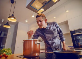 How To Hire A Private Chef In 8 Easy Steps