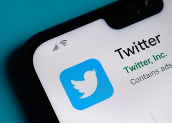 More than 500 advertisers have paused spending on Twitter