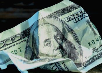 U.S. hits its $31.4 trillion debt ceiling