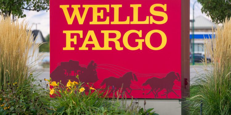 Wells Fargo to scale back mortgage business, exit correspondent lending