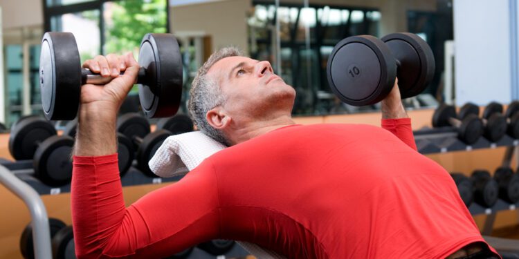 New research indicates that weak muscles may speed up aging