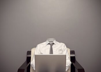 The Pros and Cons of Using Ghost Jobs in Your Recruiting Strategy