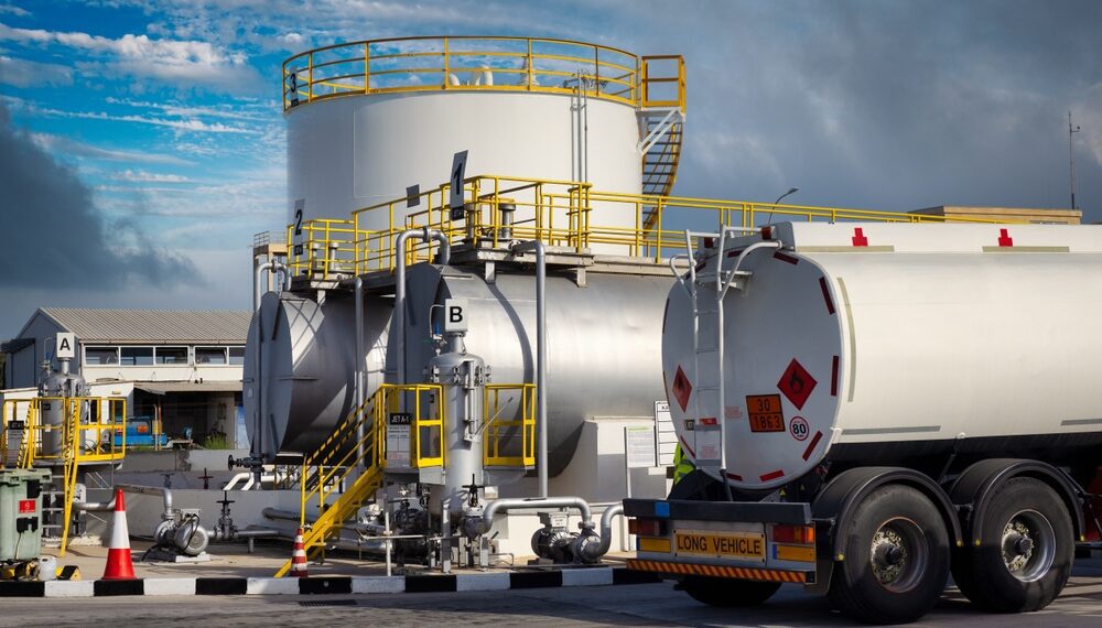 Oil falls on demand fears as Fed 'make or break moment' approaches - CEO North America Oil falls on demand fears as Fed ‘make or break moment’ approaches