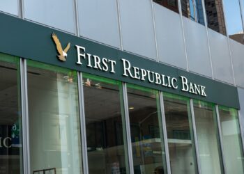 First Republic collapse: More bank failures likely, analyst says
