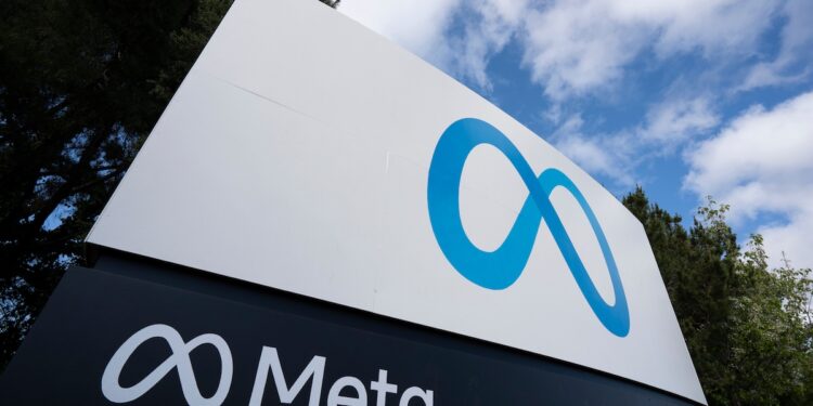 Meta Platforms raises $8.5 billion in second bond sale - CEO North America Meta Platforms raises $8.5 billion in second bond sale