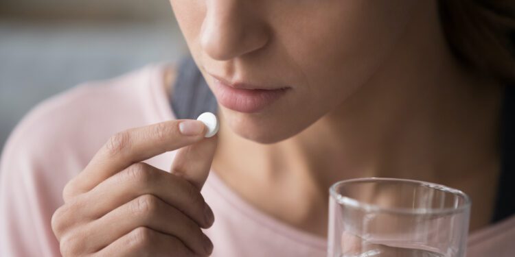 US health regulators weigh first over-the-counter birth control pill