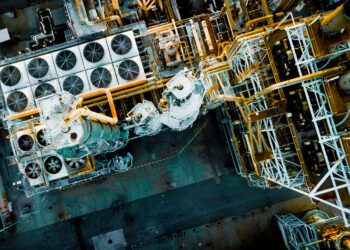 Oil stocks less attractive to investors