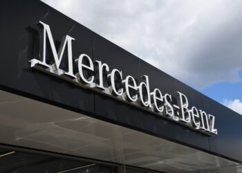 Mercedes to offer in-car ChatGPT