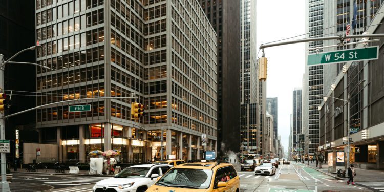 New grads adopt TikTok lifestyle as NYC rents soar - CEO North America New grads adopt TikTok lifestyle as NYC rents soar