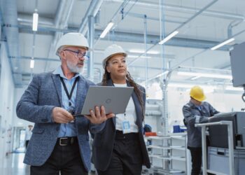 AI as middle managers’ best buddy