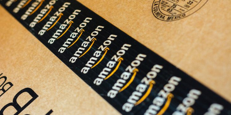FTC sues Amazon for tricking users - CEO North America FTC sues Amazon for tricking users