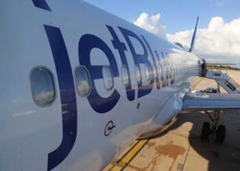 JetBlue, American try to rework Northeast Alliance after court block