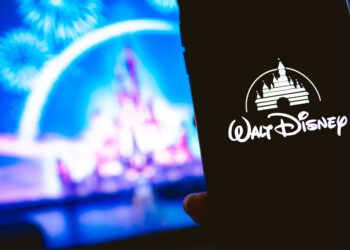 Disney extends Iger’s contract through 2026