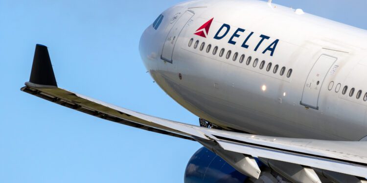 Delta to pay $78.75 million to resolve fuel dump lawsuit - CEO North America Government investigating why Delta passengers were kept on plane in extreme heat