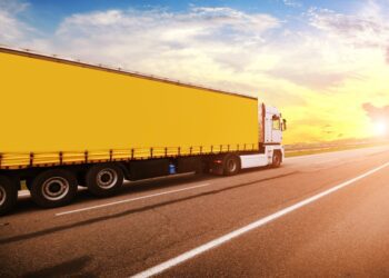 Trucking company Yellow closes down