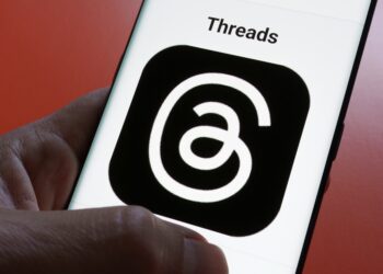 Threads poses conundrum for regulators