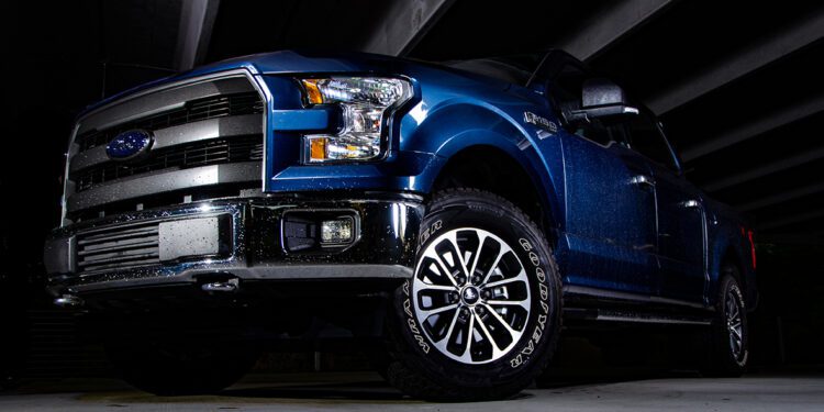 Ford recalls hundreds of thousands of F-150s