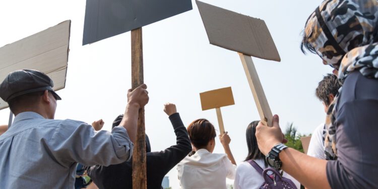 11,000 city workers set to strike in LA