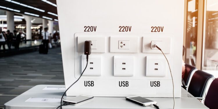 FBI urges consumers against public charging stations - CEO North America FBI urges consumers against public charging stations