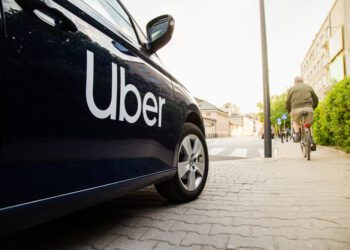 Uber notches first ever profitable operating quarter