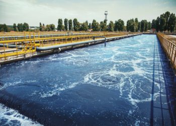 Floods threaten U.S. water and sewage treatment infrastructure