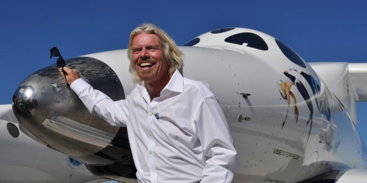 Virgin Galactic succeeds with first space tourism flight