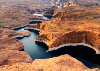 Colorado River water levels rise for first time in years