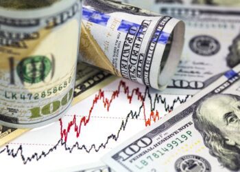 US economic growth slows in Q2