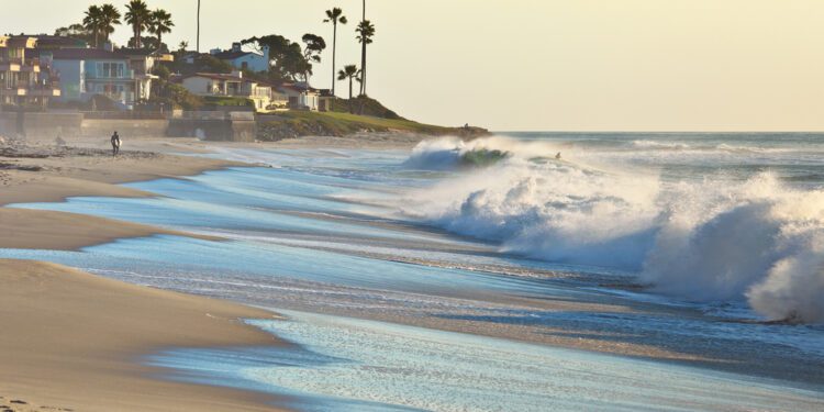 Rising sea levels may erode California beaches