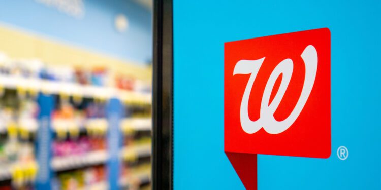 Walgreens goes private in $23.7 billion deal - CEO North America Walgreens CEO Rosalind Brewer resigns