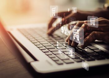 E-commerce prices sink in August