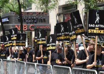 SAG-AFTRA asks for approval on potential video game strike