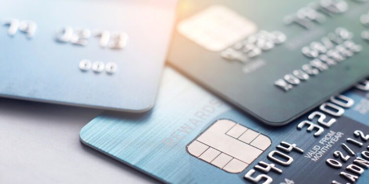 Credit card companies continue racking up losses