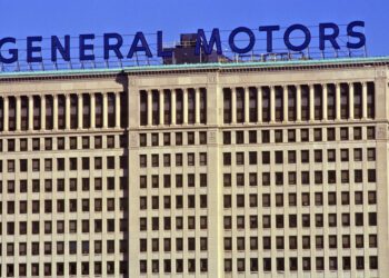 GM beats Q3 earnings expectations