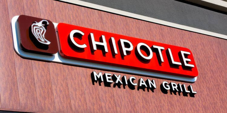 Chipotle beats Wall Street earnings estimates in Q3