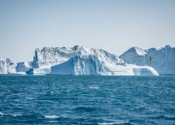 Study finds West Antarctic Ice Sheet collapse may be imminent 
