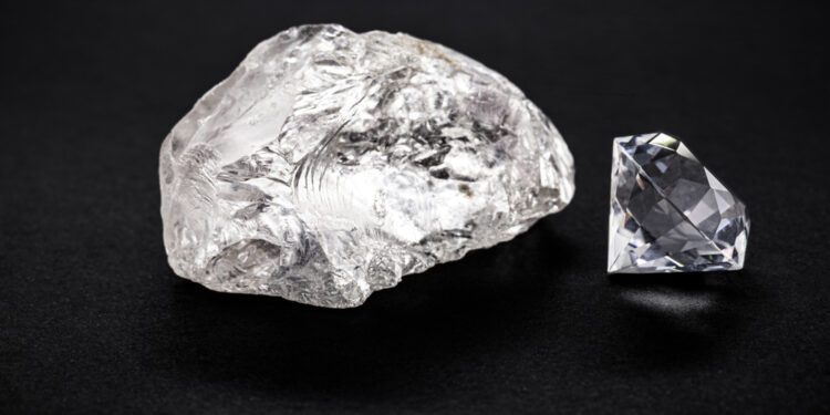 Diamond prices plunge following consumers’ changing spending habits - CEO North America Diamond prices plunge following consumers’ changing spending habits