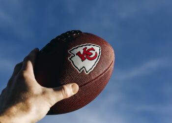 Taylor Swift catapults Kansas City Chiefs sales