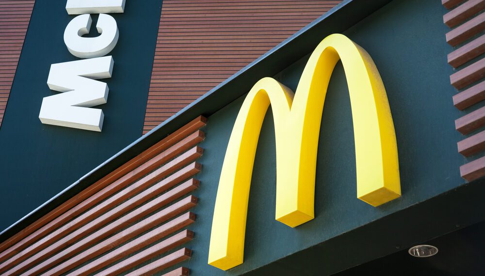 Fast food giants win false advertising suit
