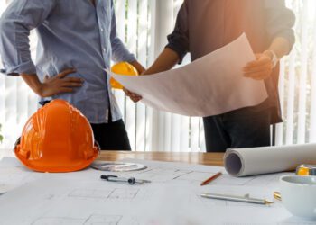 US homebuilder sentiment drops to year-low